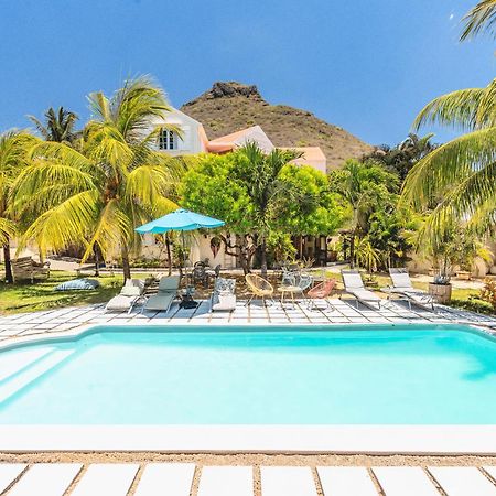 Lakaz Del Sol - Modern And Elegant Apartments With Luxurious Garden, Pool And Barbecue Area - Tourism Permit Certified Tamarin Exterior foto